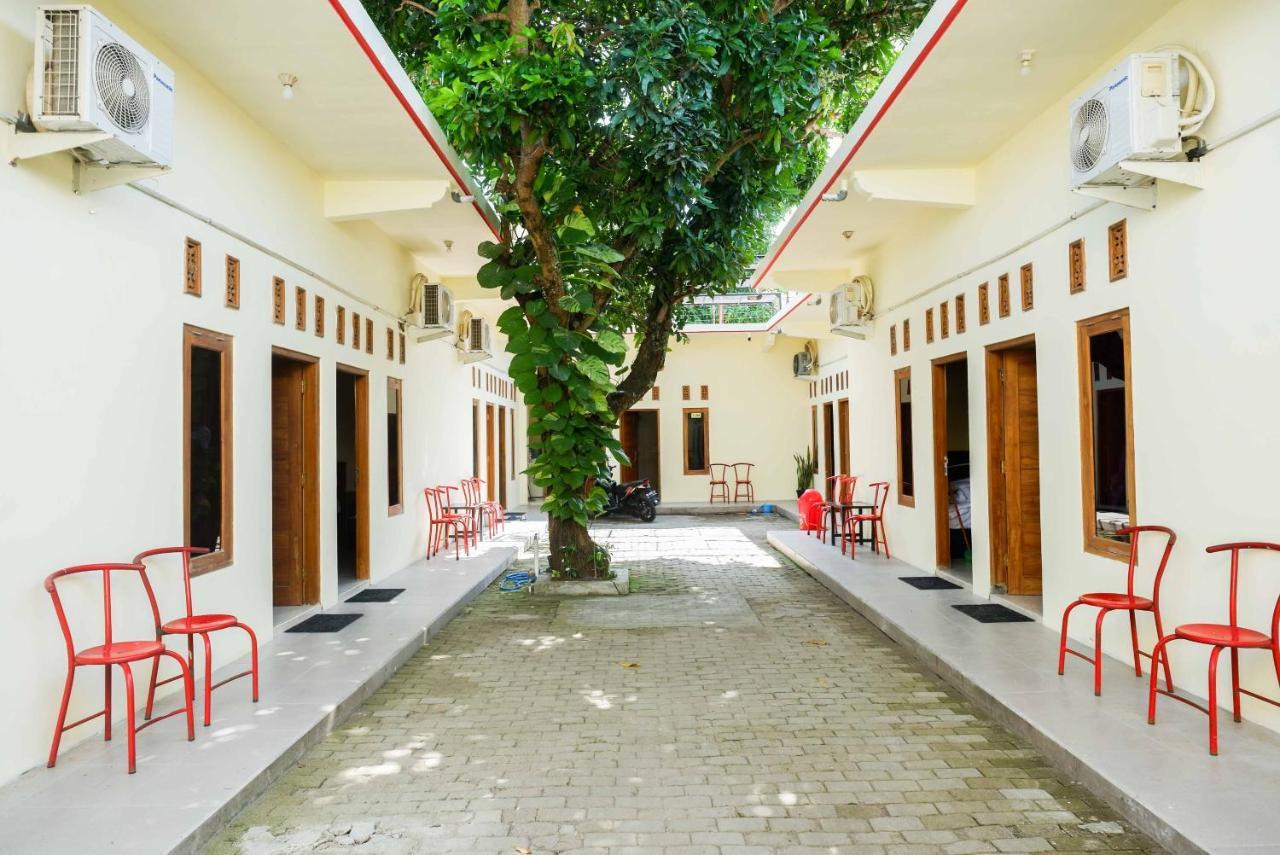 Reddoorz @ Umbul Ponggok Waterpark Klaten Exteriér fotografie